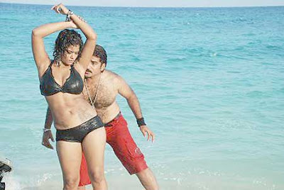 Mumaith Khan Punami Naagu Pics