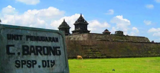 CANDI BARONG, TEMPATNYA MENIKMATI SENJA ZWK