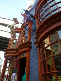 Weasley & Weasley Universal Studios