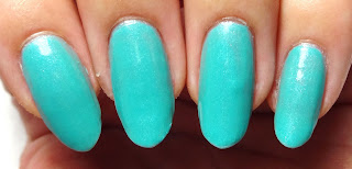 Aqua Nails