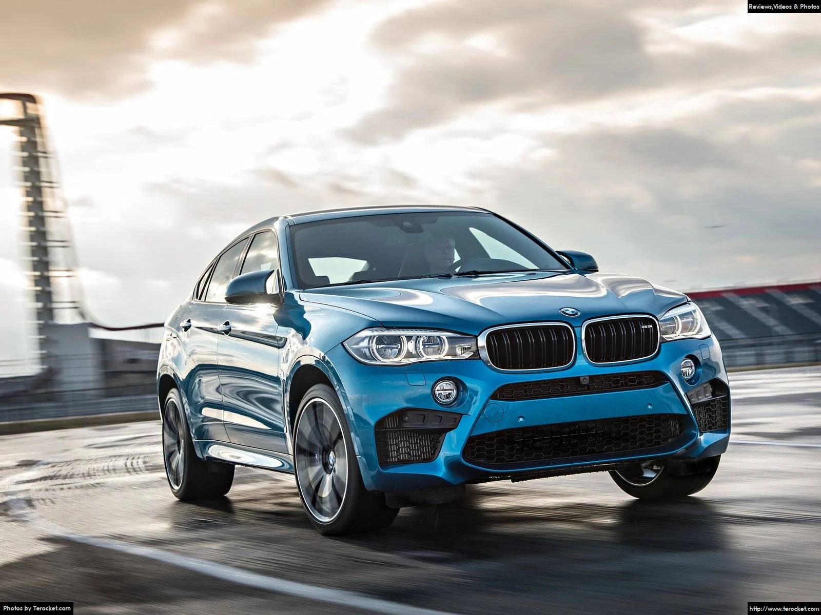 Hình ảnh xe ô tô BMW X6 M 2016 & nội ngoại thất