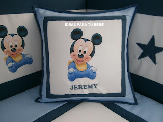 Cojín infantil mickey
