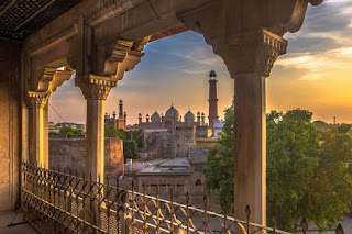 Badshahi Mosque