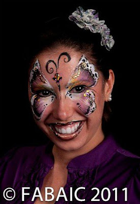 Body Painting - 7 Tips For Cleaning Up Safely and Easily