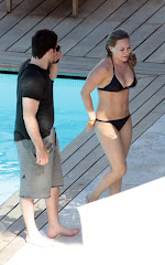 Hilary Duff Bikini Italy Pool