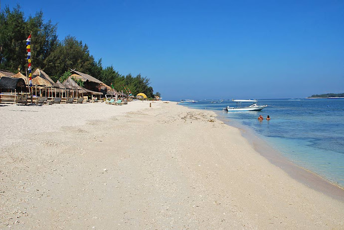 Playa de arena blanca