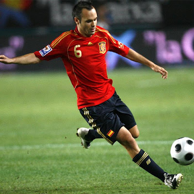 Andres Iniesta World Cup 2010 Football Pictures