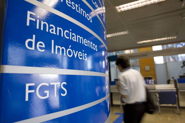 Cotistas do FGTS começam a receber pelos rendimentos