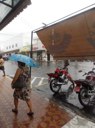 Chove em mais de 60 municípios neste sábado (29); Crateús registra 110 mm
