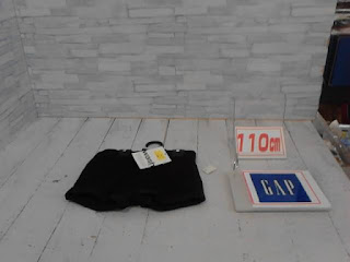 未使用品　子供服　110㎝　GAP　ブラック　ショートパンツ　598円