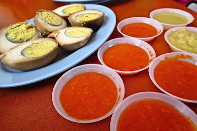 Ah Tai Hainanese Chicken Rice (阿仔海南鸡饭), Maxwell Food Centre