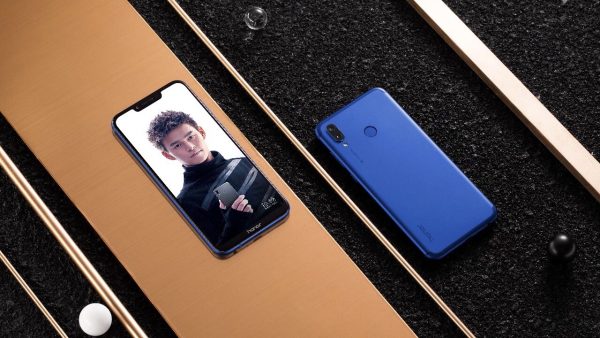 Chiếc smartphone Honor Play chính thức ra mắt tại Ấn Độ