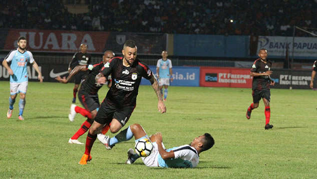 Persipura Lepas Dua Pemain Asing