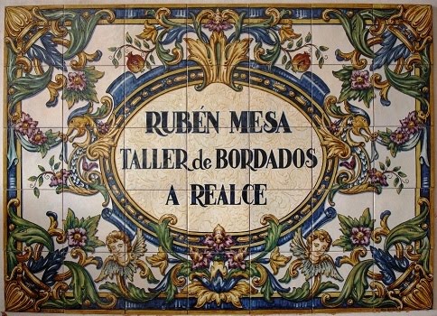 RUBEN MESA TALLER DE BORDADOS A REALCE