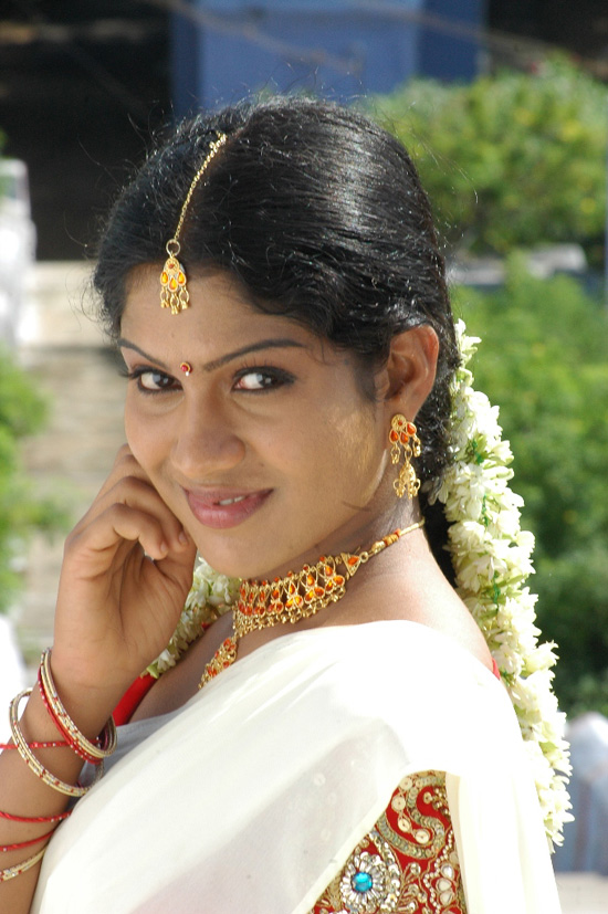 [Vaigai-Stills-016.jpg]