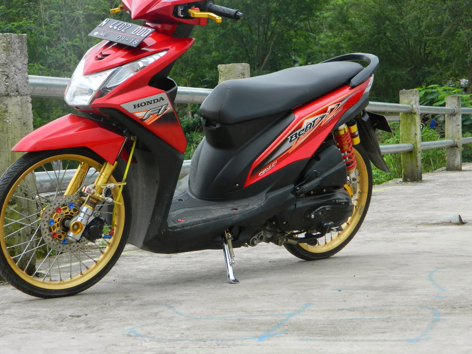 Download 53 Modifikasi Beat Warna Merah Kuning Terbaik Dan Terupdate Ketoprak Motor