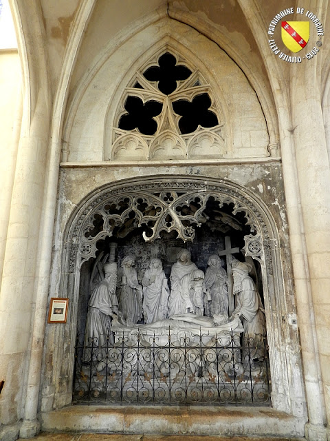 PONT-A-MOUSSON (54) - Sépulcre d'église Saint-Martin (XVe siècle)