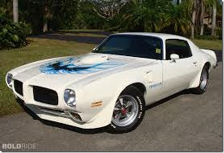 pontiac-firebird-trans-am.2000x1333.Apr-02-2012_15.41.16.625688