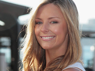 jennifer hawkins non-watermarked wallpapers without watermarks at fullwalls.blogspot.com