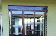32+ Inilah Lemari Kaca Aluminium Minimalis