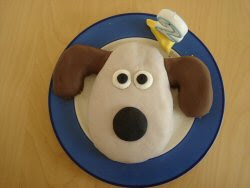 gromit birthday cake