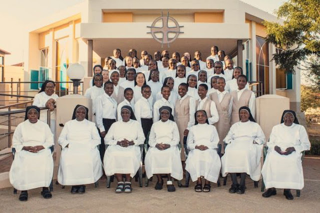 Windhoek Priory  Priory House members