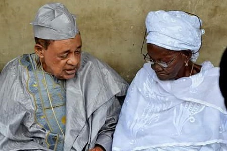 Alaafin Of Oyo Visits The Only Surviving Wife Of His Late Father [Photos]