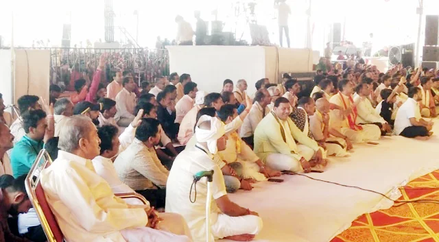 रायसेन/बरेली, दीपावली पर सीताराम की जगह लक्ष्मी जी और गणेश जी की पूजन क्यों की जाती है -अनिरुद्धआचार्य महाराज।