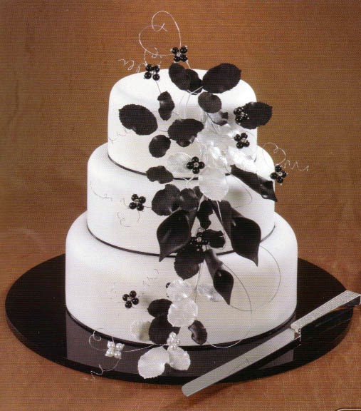 wedding cake with flower decorations luxury