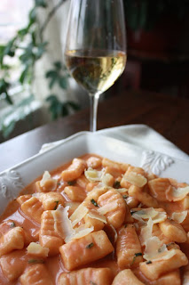 roasted garlic gnocchi with rose sauce