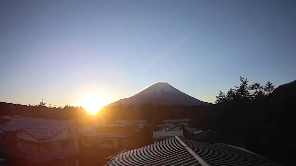 初日の出の様子