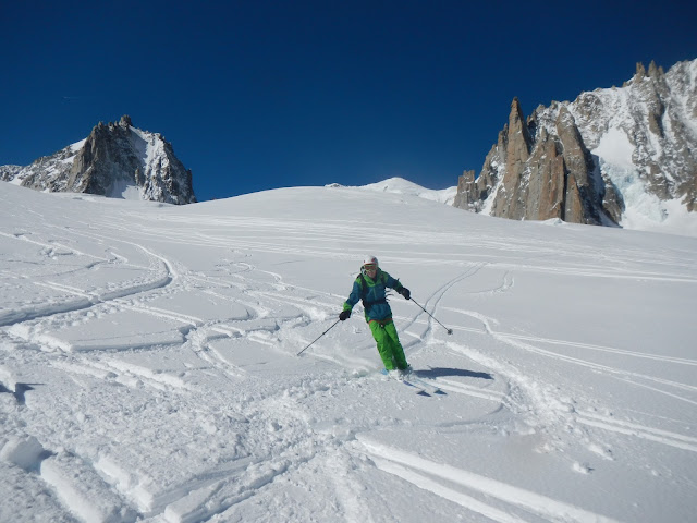 Vallée Blanche par la pointe Helbronner descente par le glacier de la Vierge