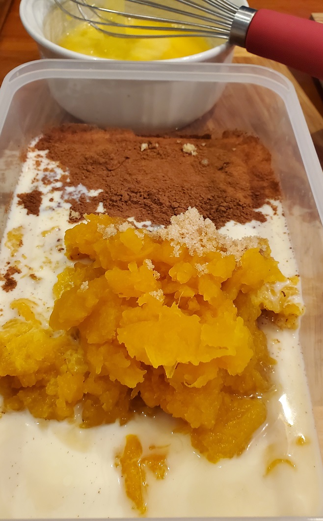 ingredients to make baked pumpkin custard