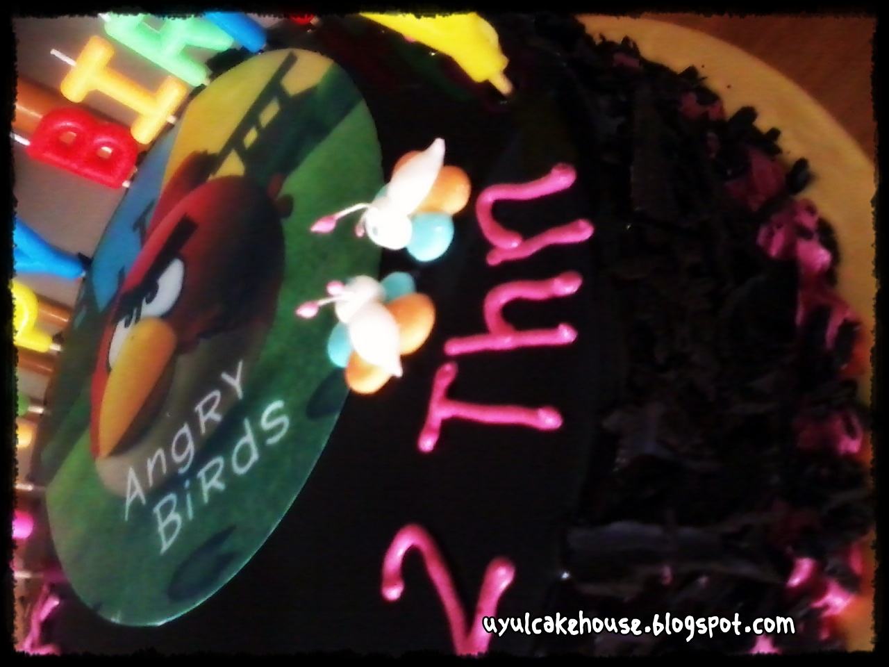 UyuL Cake House: Birthday kek - coklat semuanya-