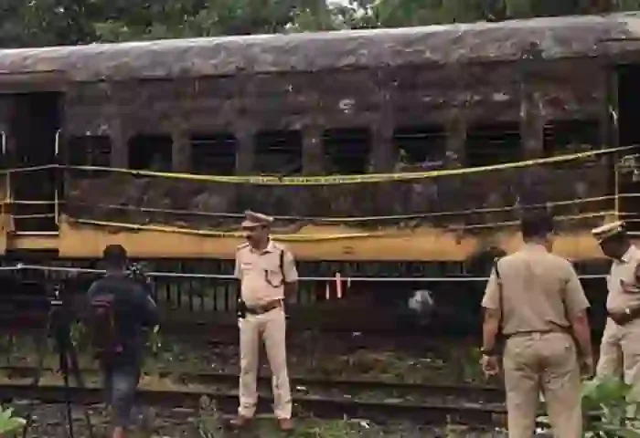 News, Kerala, Kannur, Train Fire, Elathur Train Fire, RPF Investigation, Investigation, Report, Kannur train fire: National Investigation Agency seeks report.