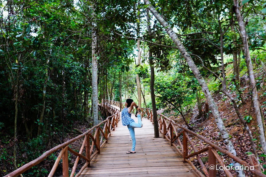 GEOLIVING: Destinasi Wisata Alam Tanjung Bajau Singkawang