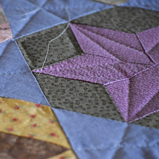 #QuiltBee: Candied Hexagons quilt