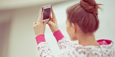 TERNYATA FOTO SELFIE BISA BIKIN WANITA TIDAK DOYAN MAKAN