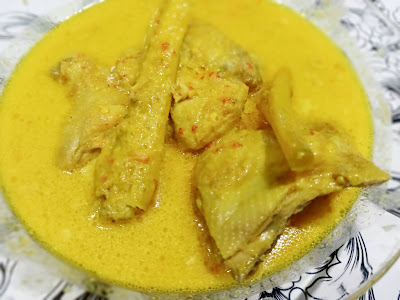 Ayam Masak Lemak Cili Api