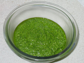 Spinach-Walnut Pesto