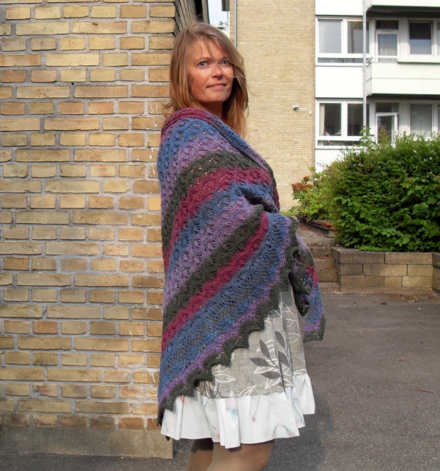 echo flower shawl
