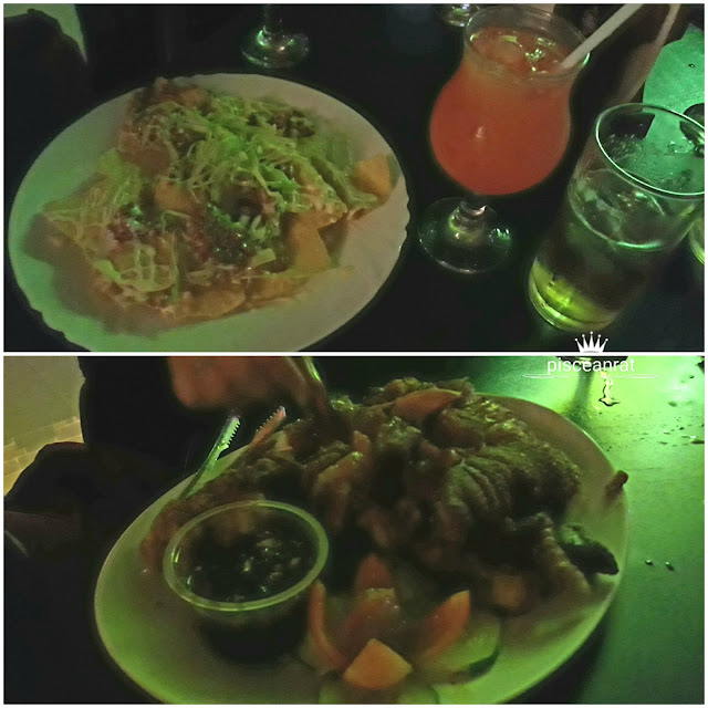  Nachos, cocktails and crunchy, sinful bagnet.