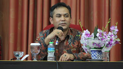 Dekan Arahkan Mahasiswa untuk Sitasi Karya Dosen