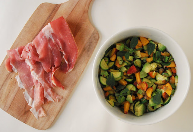 Salade de nectarine, avocat et courgette 