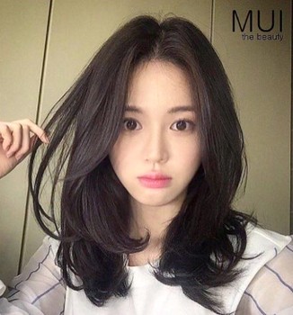  Contoh Model Potong Rambut Pendek Sebahu Ala Korea Terbaru 