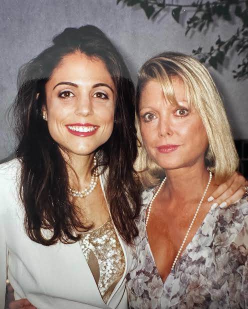 Bethenny Frankel reveals mother Bernadette Birk's passing from lung cancer: ‘You did all you could’