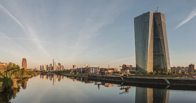 Cover Image Attribute: The Seat of the European Central Bank and Frankfurt Skyline at dawn, as seen from west / Source: DXR, Wikimedia Commons