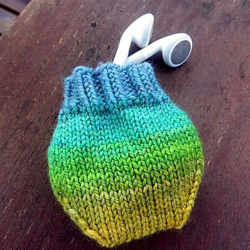 Earbud Pouch - Free Pattern 