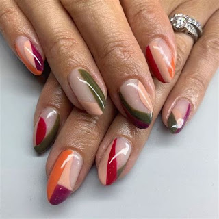 Retro Fall Nails