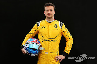 Jolyon Palmer (Inggris) - Renault